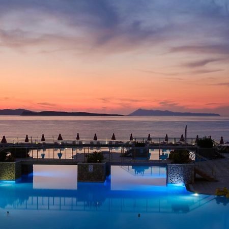 Hotel Athina Άγιος Στέφανος Εξωτερικό φωτογραφία