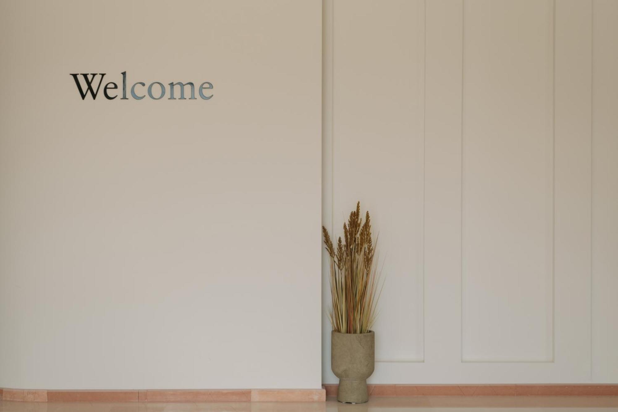 Hotel Athina Άγιος Στέφανος Εξωτερικό φωτογραφία
